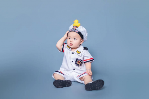 祁阳宝宝老摇头怎么回事