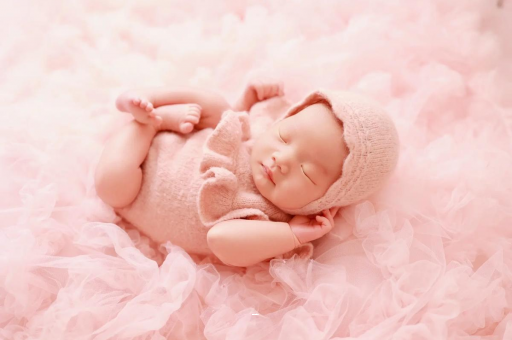 祁阳宝宝下巴后缩